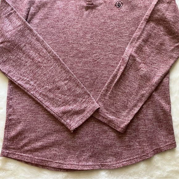 Men’s Volcom Henley - Picture 3 of 8